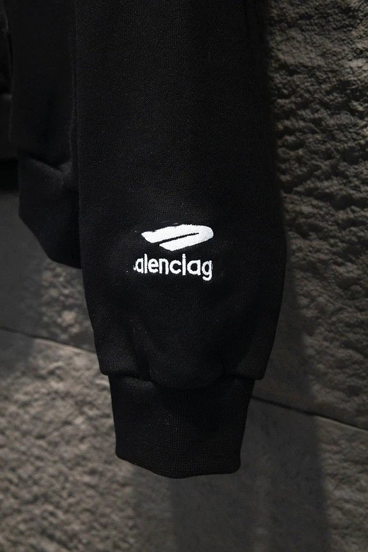 Balenciaga x Manchester United Alentiaq Red Zip-Up Hoodie - 14