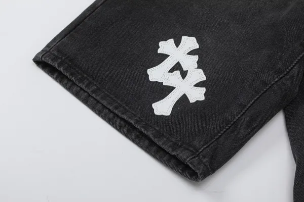 Chrome Hearts Cross-Embroidered Black Denim Shorts - 18