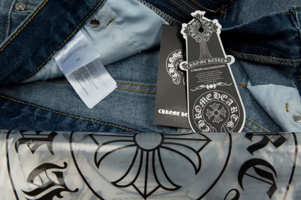 Chrome Hearts Cross-Embroidered Black Denim Shorts - 22