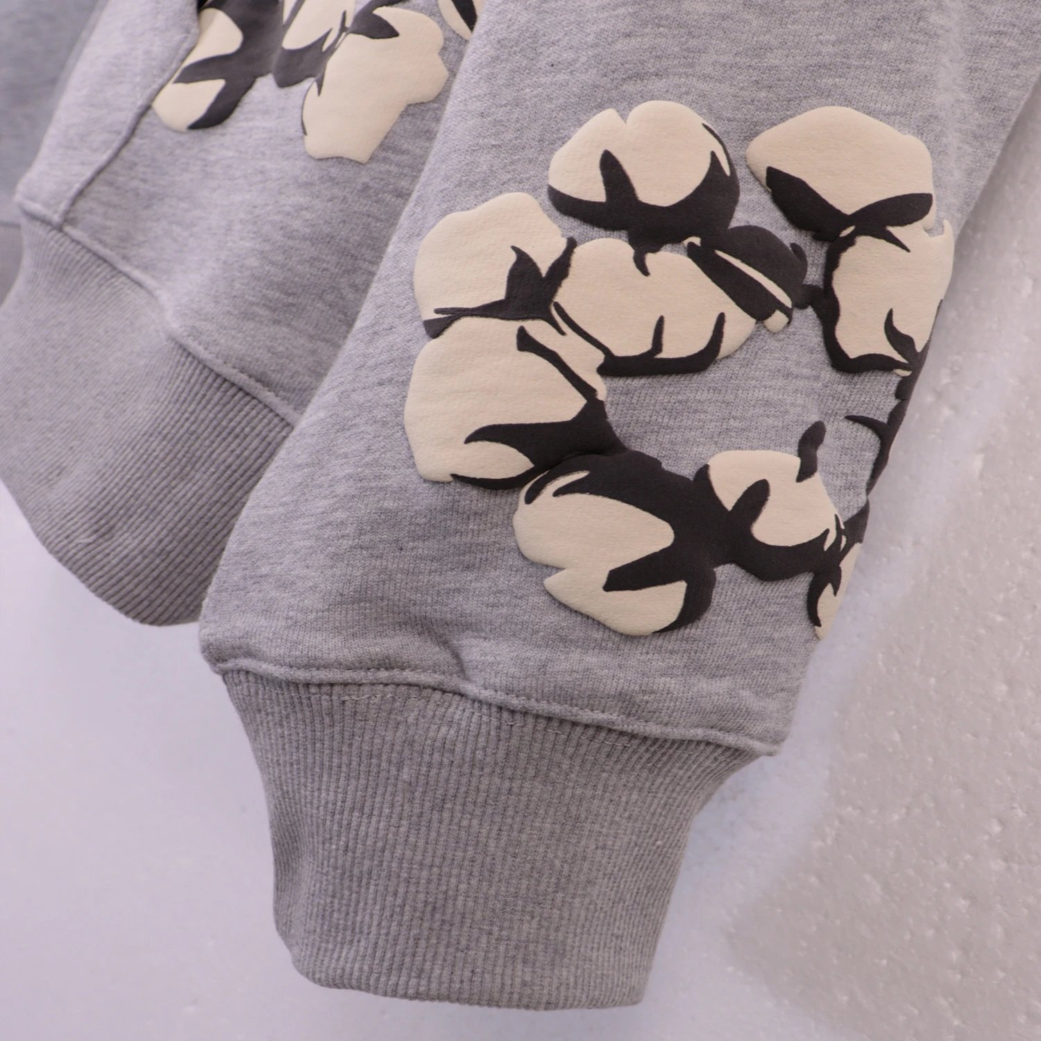 Design Floral Print Black Sweatpants - 13