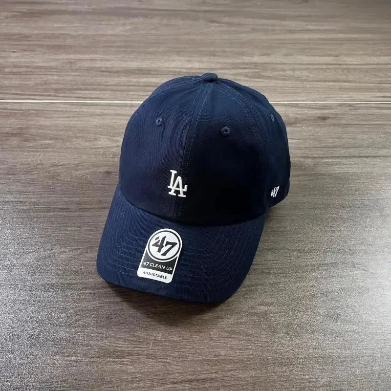 47 Brand Clean Up NY Yankees Navy Baseball Cap - 10