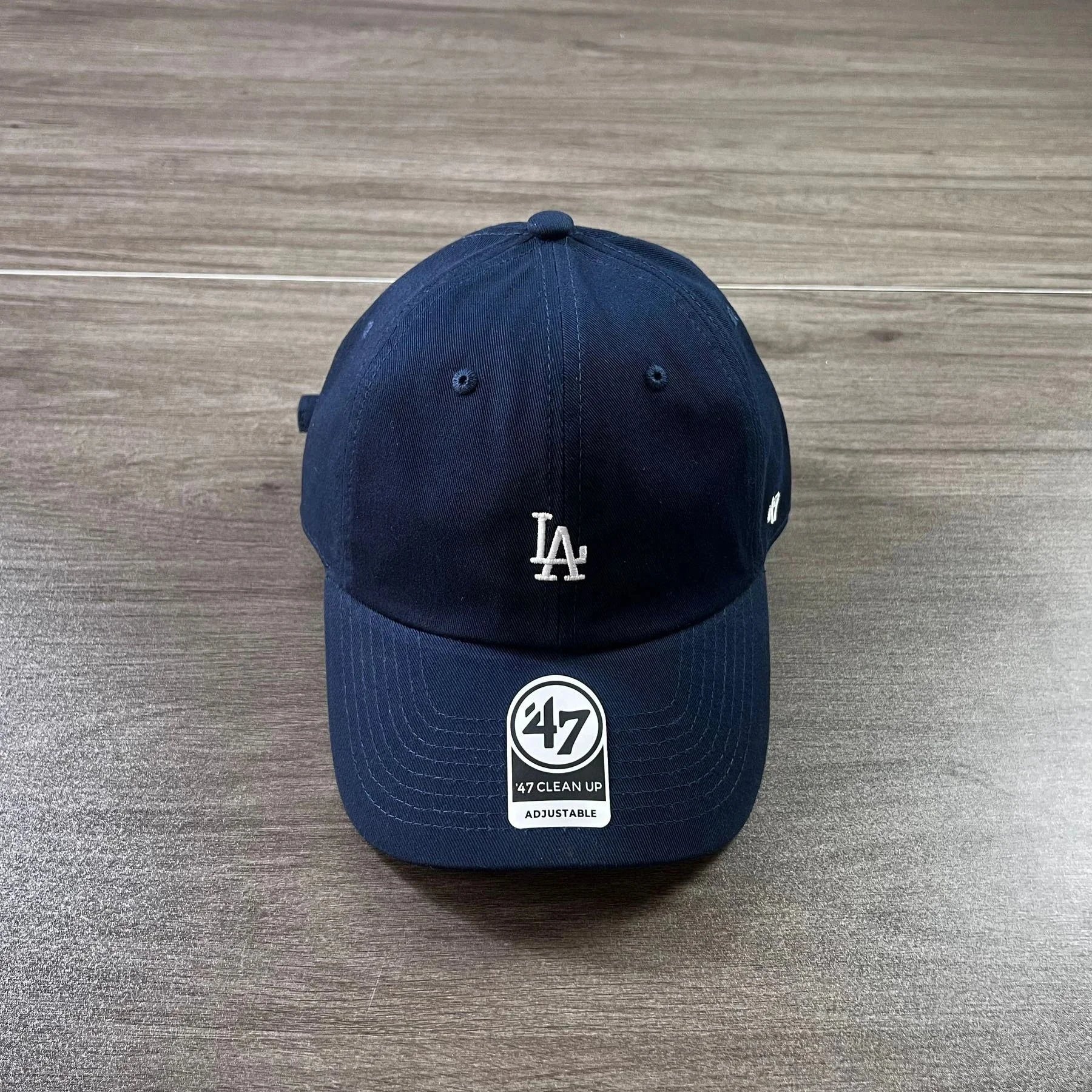 47 Brand Clean Up NY Yankees Navy Baseball Cap - 9