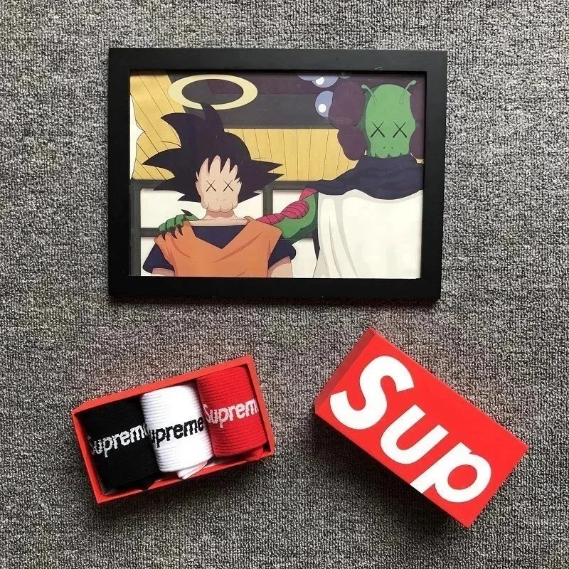 Supreme Socks 3-Pack Mid-Calf Logo image 2