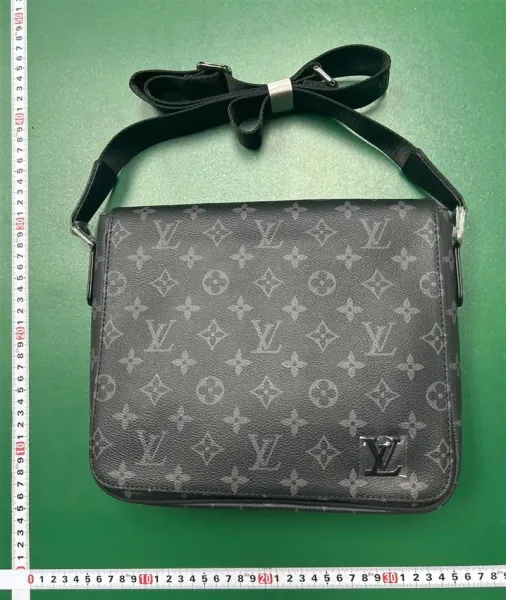 Louis Vuitton Monogram Eclipse Keepall Bandoulière 25 Turquoise Handbag Duffle Bag - 5