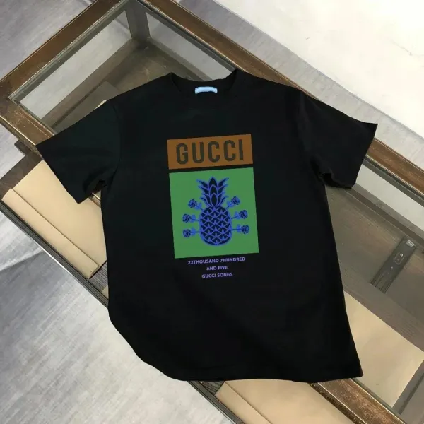 Gucci Pineapple Graphic Print Black T-Shirt - 1