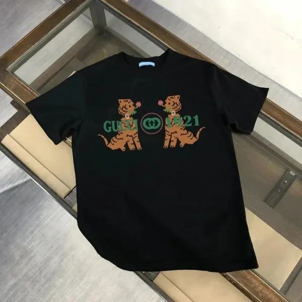 Gucci Tiger Print Graphic T-Shirt Black - 1