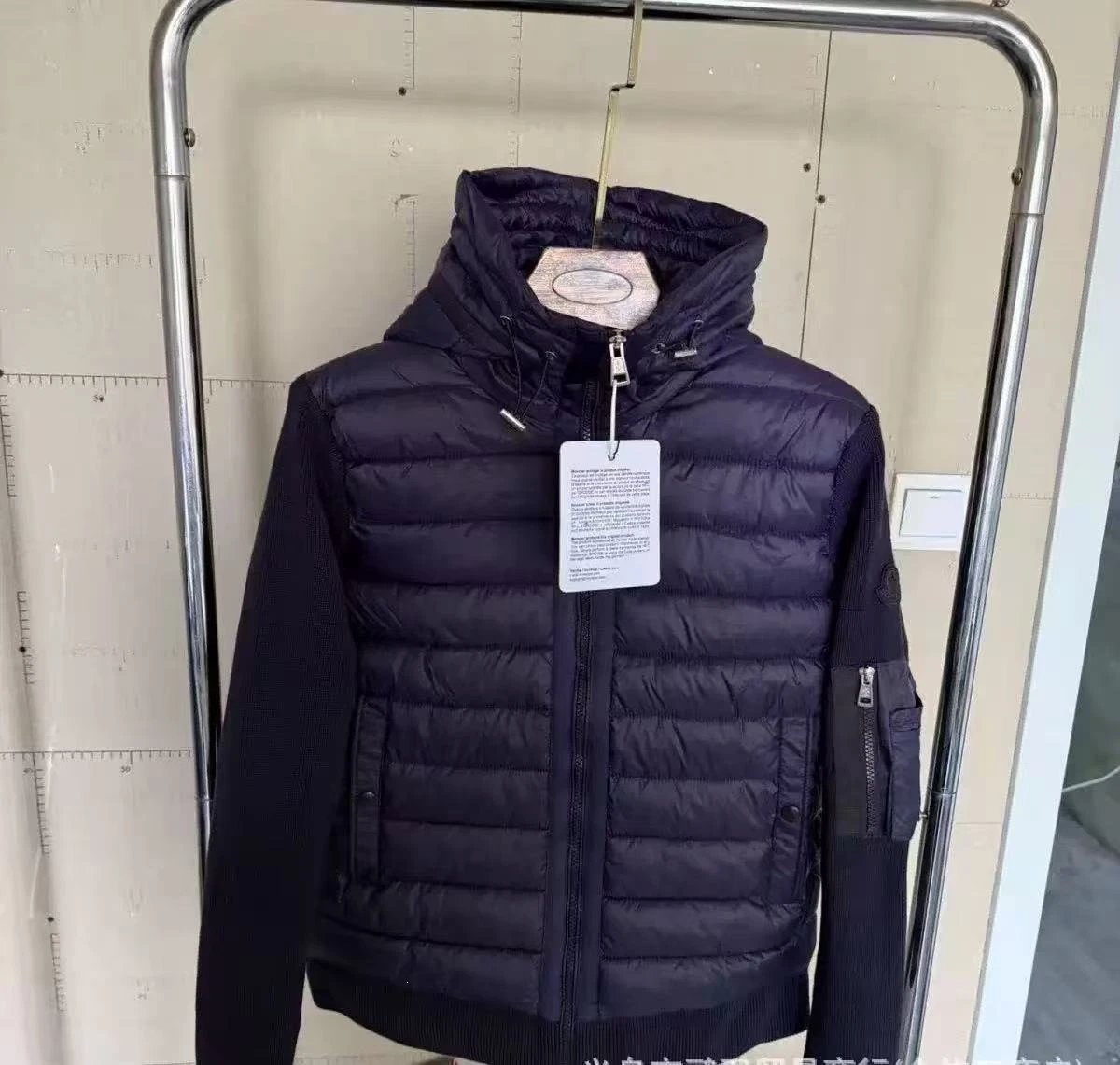 Hooded navy blue white label