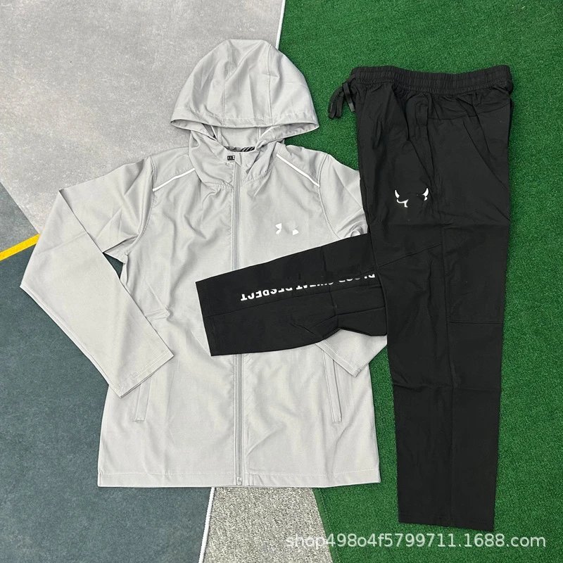 760 Gray + LP807 Black