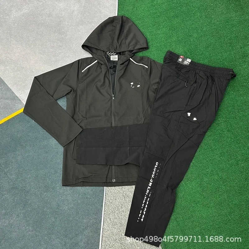 760 Black + LP807 Black