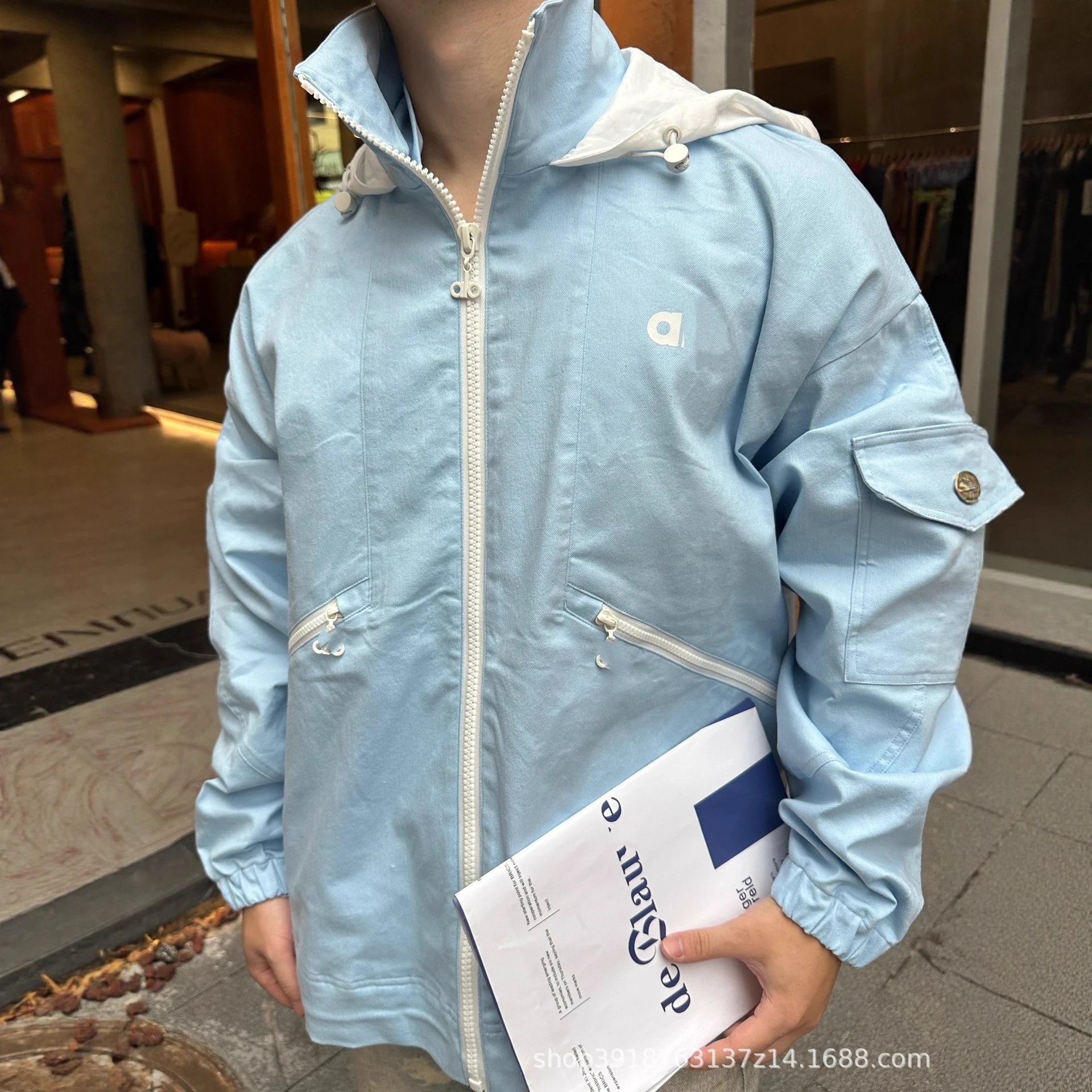 天花板时尚百搭秋冬刺绣小标风衣连帽外套 男女款