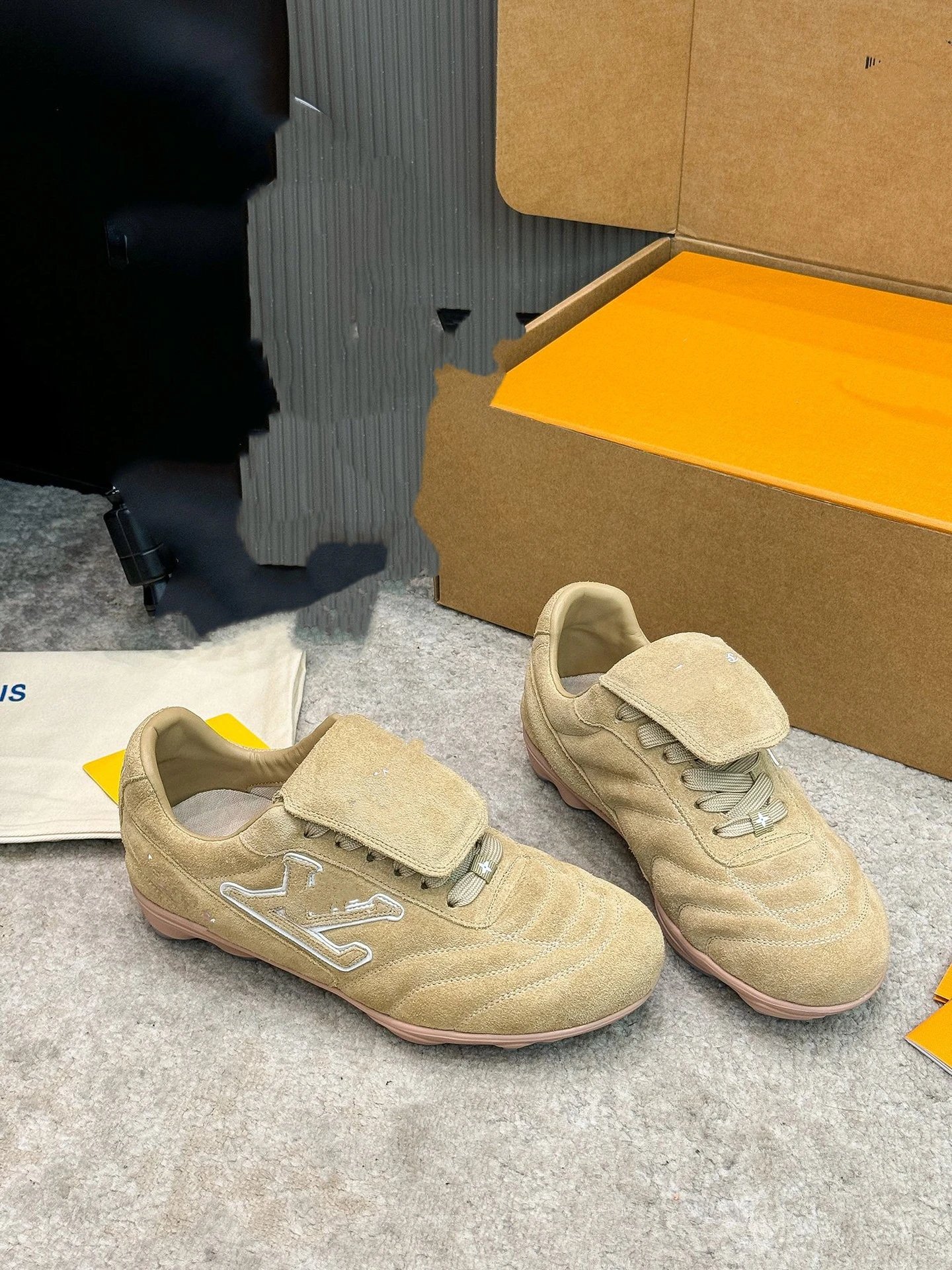 Louis Vuitton LV Trainer Low Blue Suede Sneakers - 7
