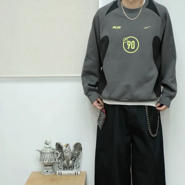 Palace Skateboards '90' Graphic Hoodie Gray - 4