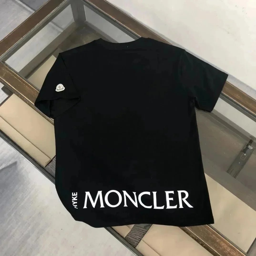 Moncler T-Shirts Short-Sleeve Logo Graphic T-Shirt — 11