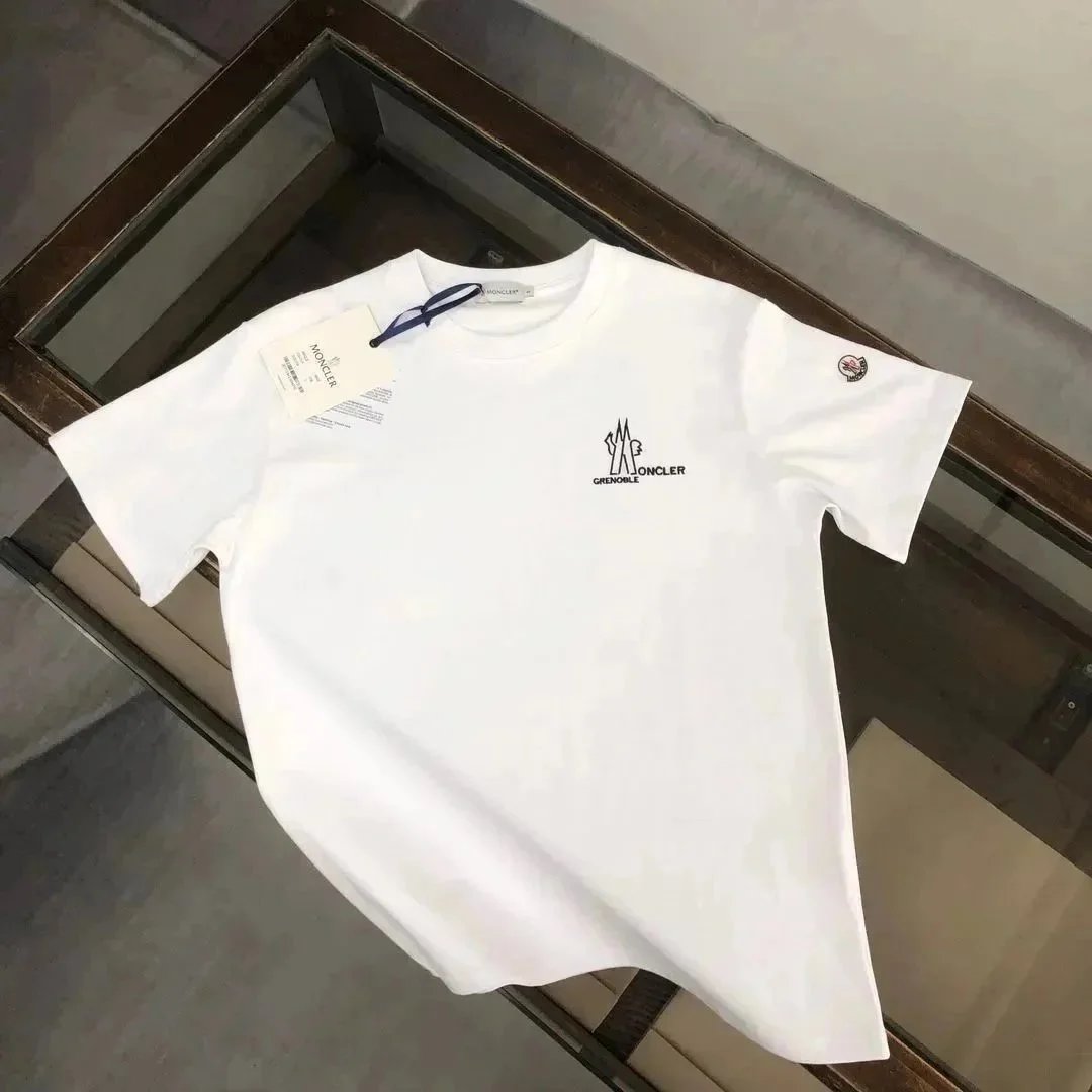 Moncler T-Shirts Short-Sleeve Logo Graphic T-Shirt — 14