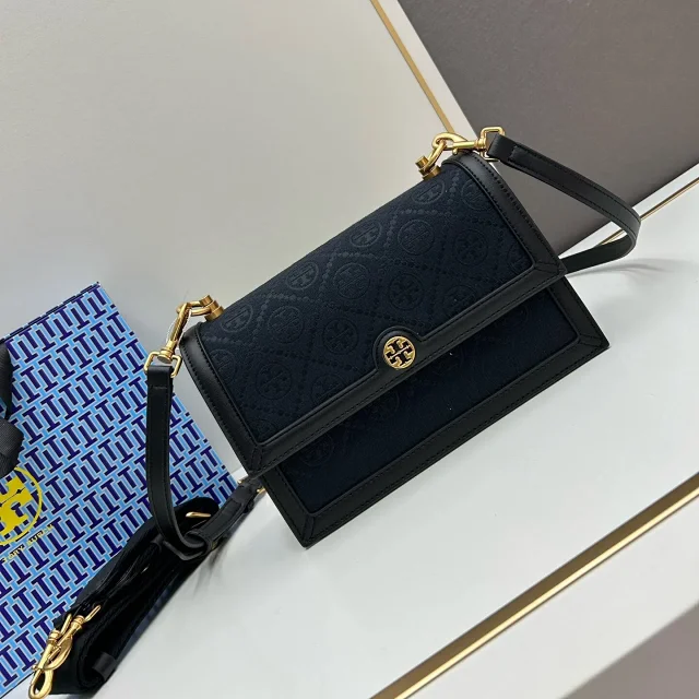Tory Burch Crossbody Bags T Monogram flap bag product detail image 2