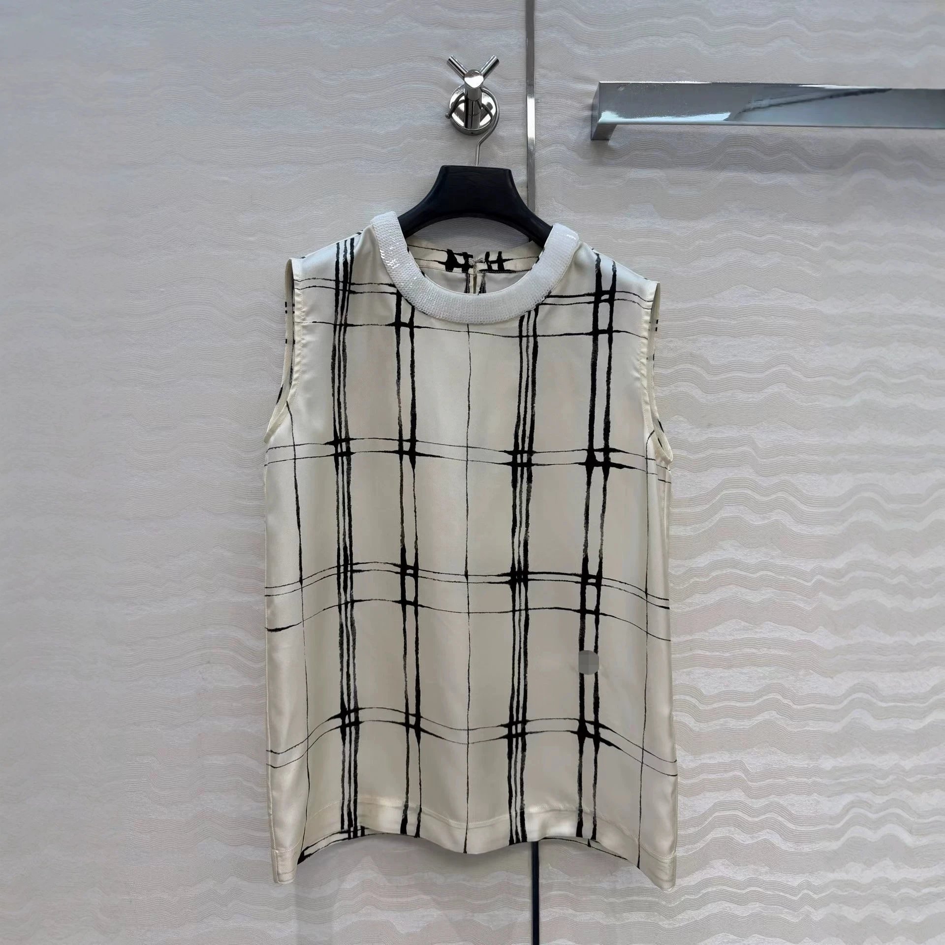 Women's Ivory Satin Sleeveless Top Black Windowpane Plaid Print Sequin Trim Round Neck