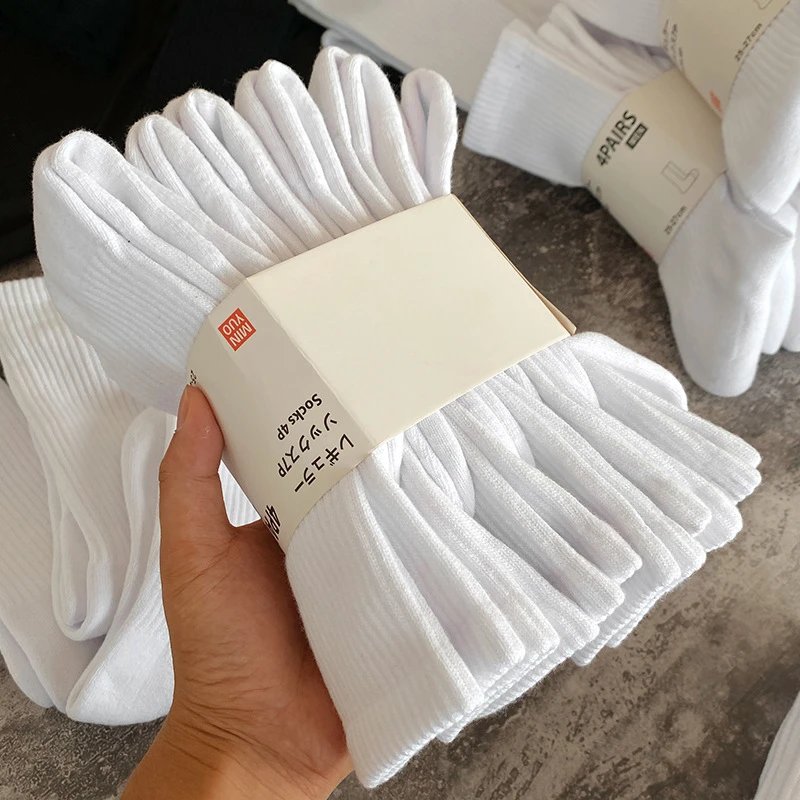 Uniqlo White Socks 4 Pairs L