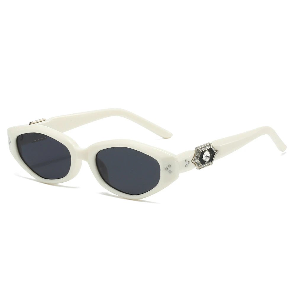 Black Acetate Sunglasses With Crystal embellishment Vintage Style
