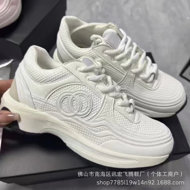 CC Sneakers photo 7