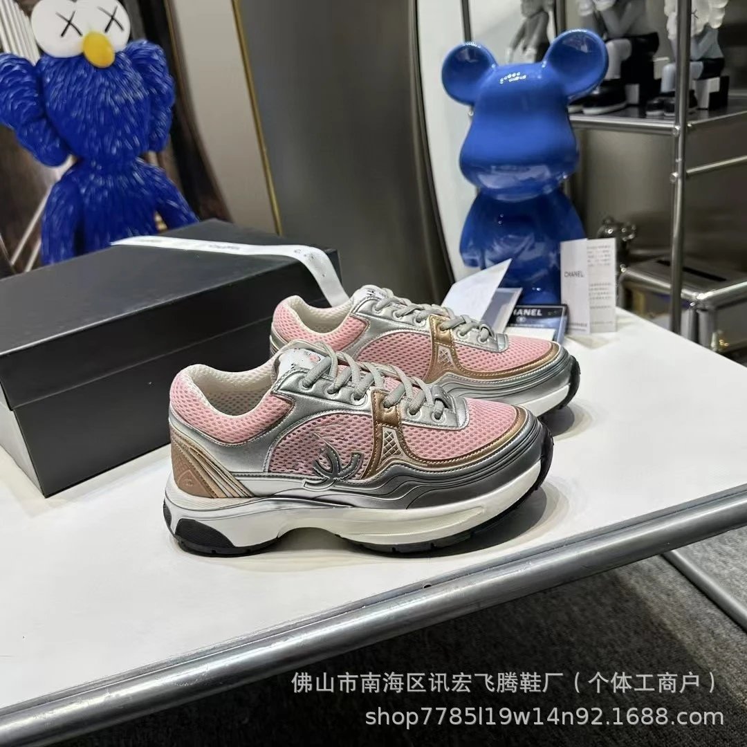 CC Sneakers photo 4