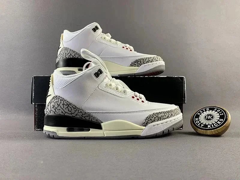 Nike Sneakers Air Jordan 3 — 12