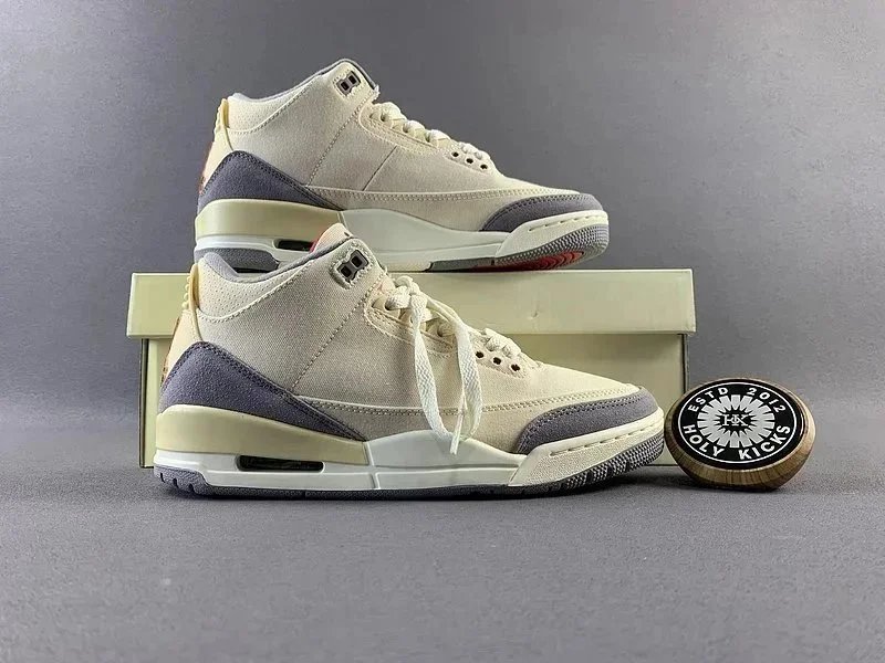 Nike Sneakers Air Jordan 3 — 16