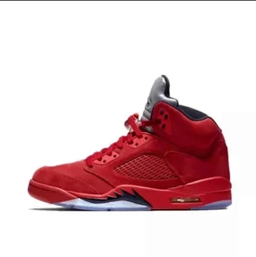 AJ5 Red Bull