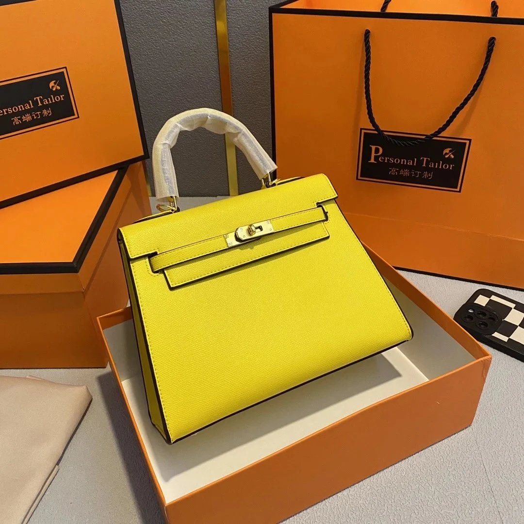 Hermès Kelly Bag [39 styles]