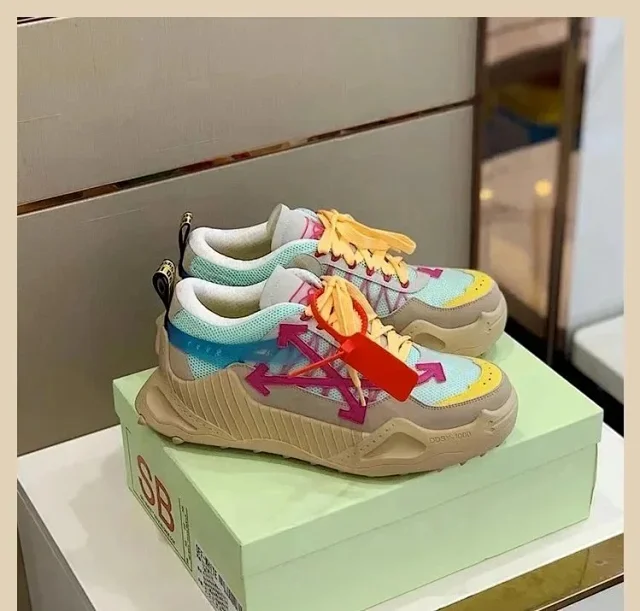 Off-White Sneakers ODSY-1000 low-top product detail image 3