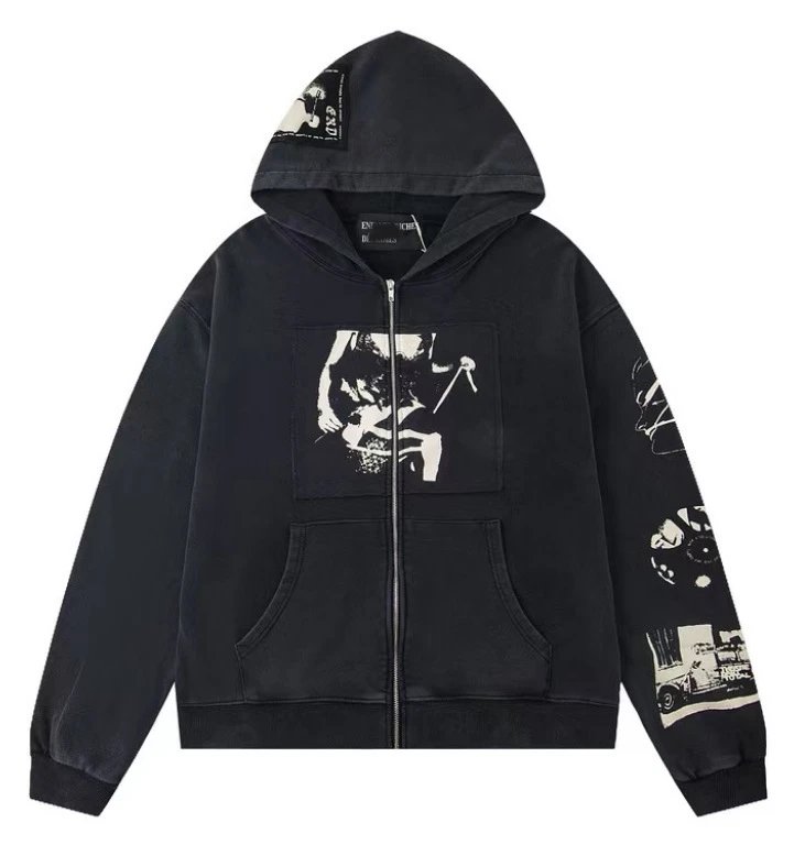 ER832 Black Zip-Up Sweatshirt
