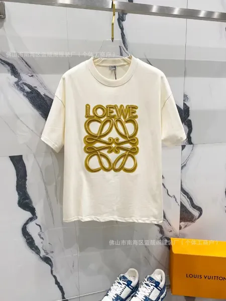 Loewe Anagram Embroidered Cream T-Shirt - 1