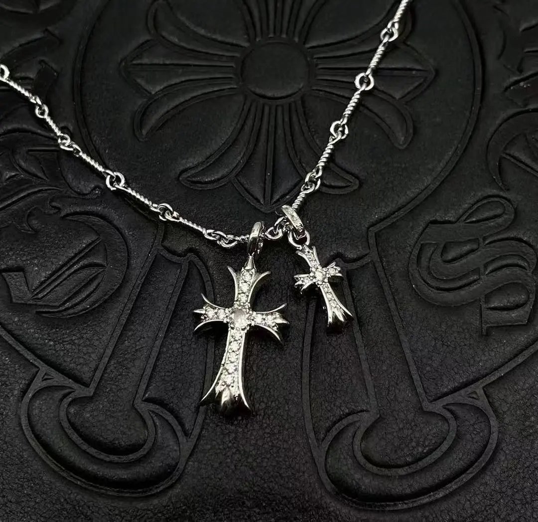 CX087 platinum (with Fried Dough Twists chain)