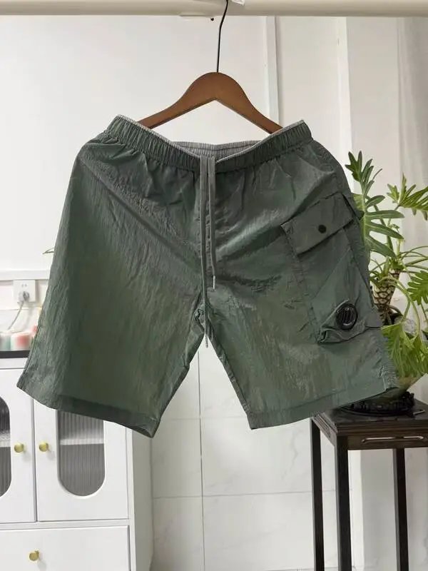 2866 green shorts