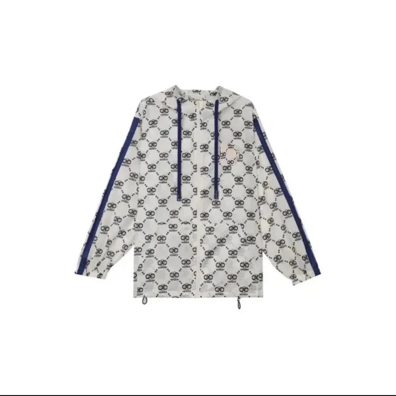 Gucci GG Supreme Hooded Jacket [39 styles]