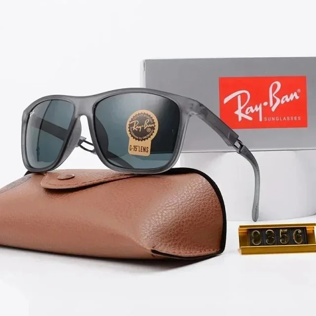 Ray-Ban Eyewear Round and rectangular polarized sunglasses product detail image 2