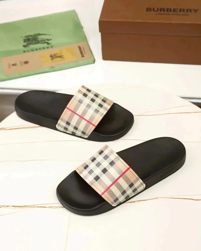 Burberry Sandals Check-Pattern Slide product detail image 5
