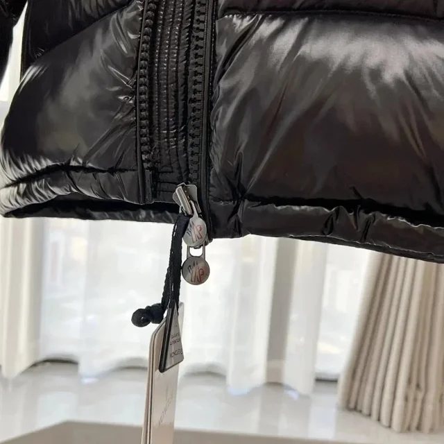 Moncler Down Jackets Hooded puffer jacket with sleeve pocket product detail image 7