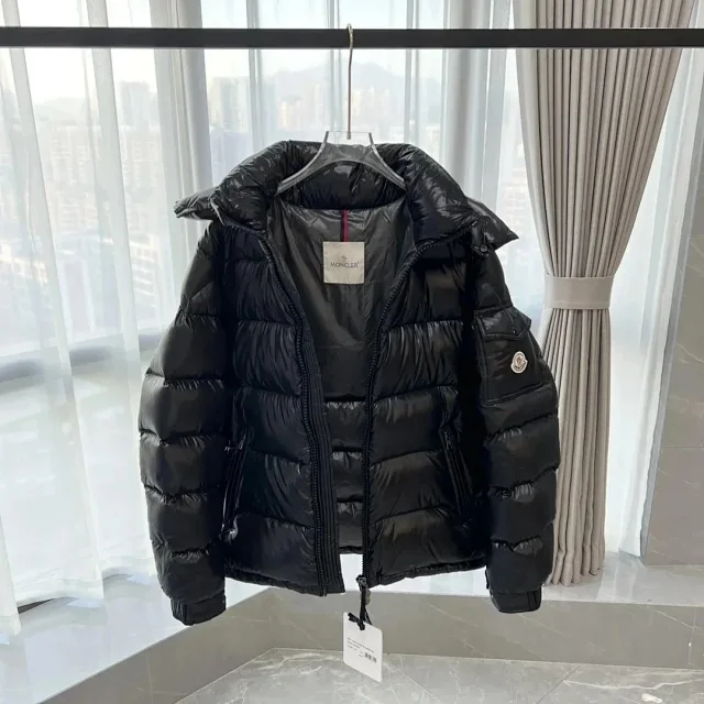Moncler Down Jackets Hooded puffer jacket with sleeve pocket product detail image 4