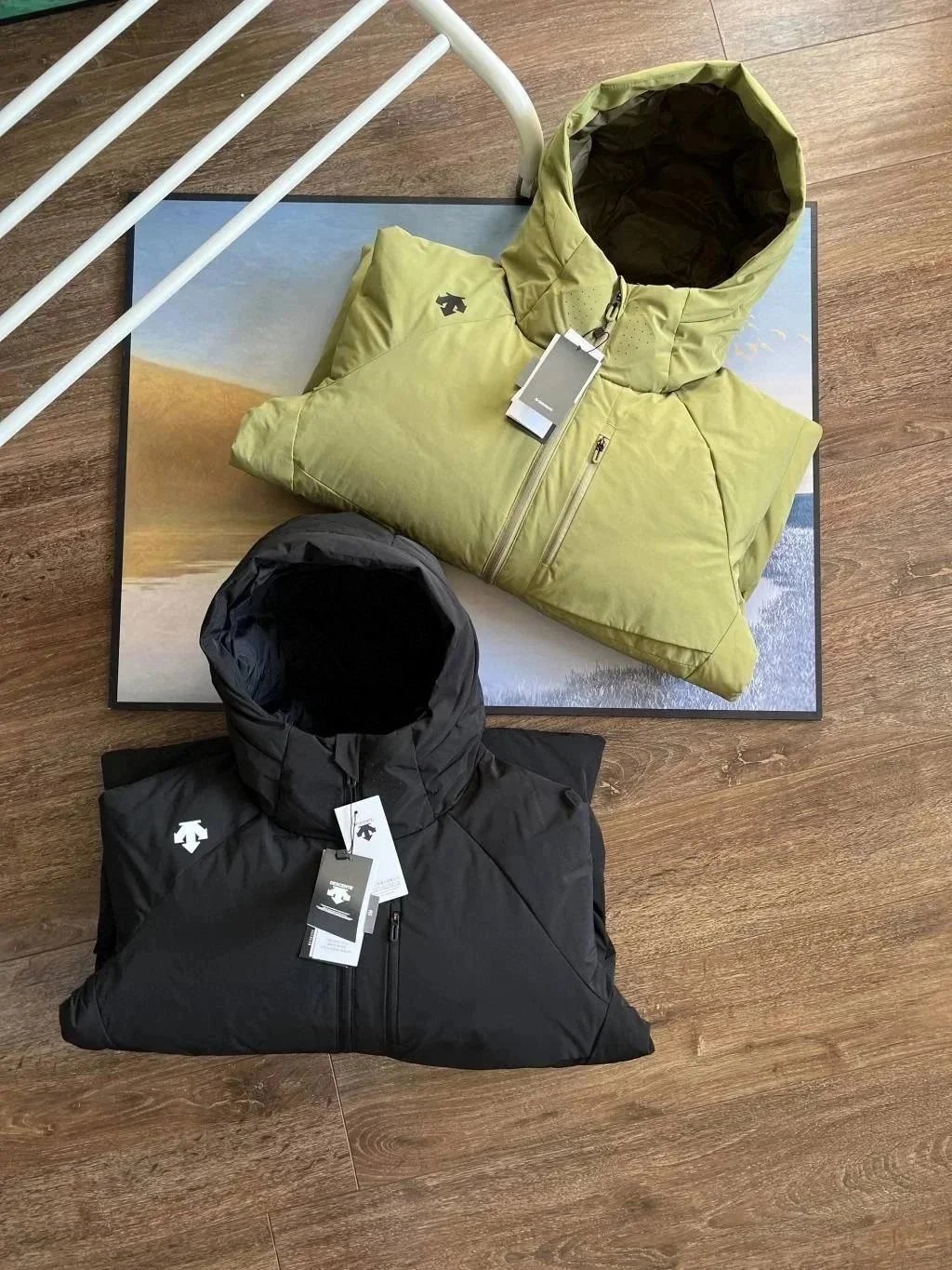 Descente Down Jacket Black Long Parka - 11