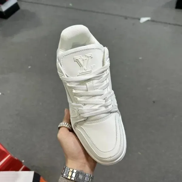 Louis Vuitton Trainer Low Black and White Sneakers - 9