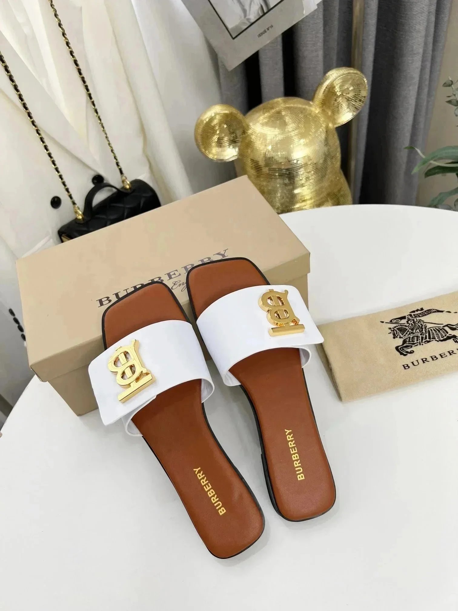 Burberry Sandals Check-Pattern Slide image 10