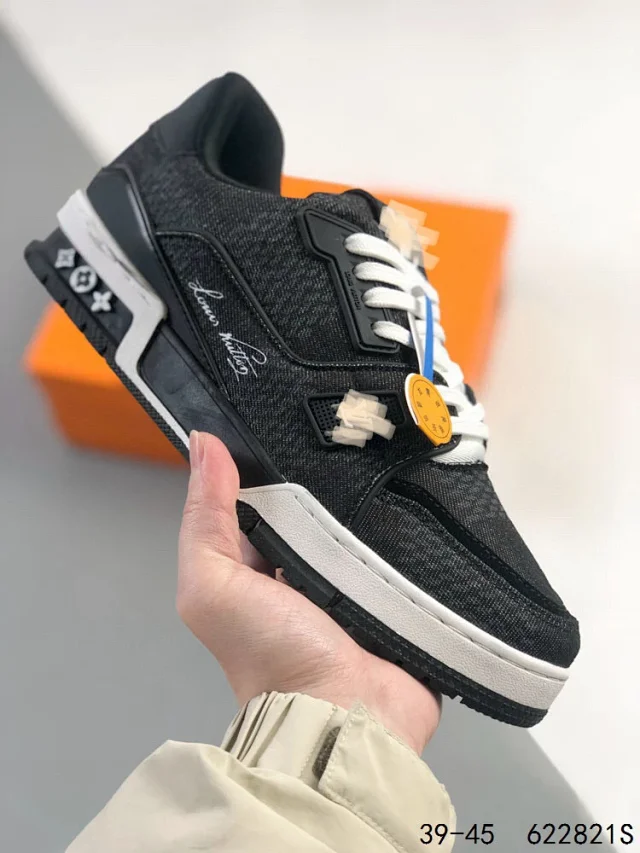 Louis Vuitton Sneakers Trainer Sneaker Low product detail image 36