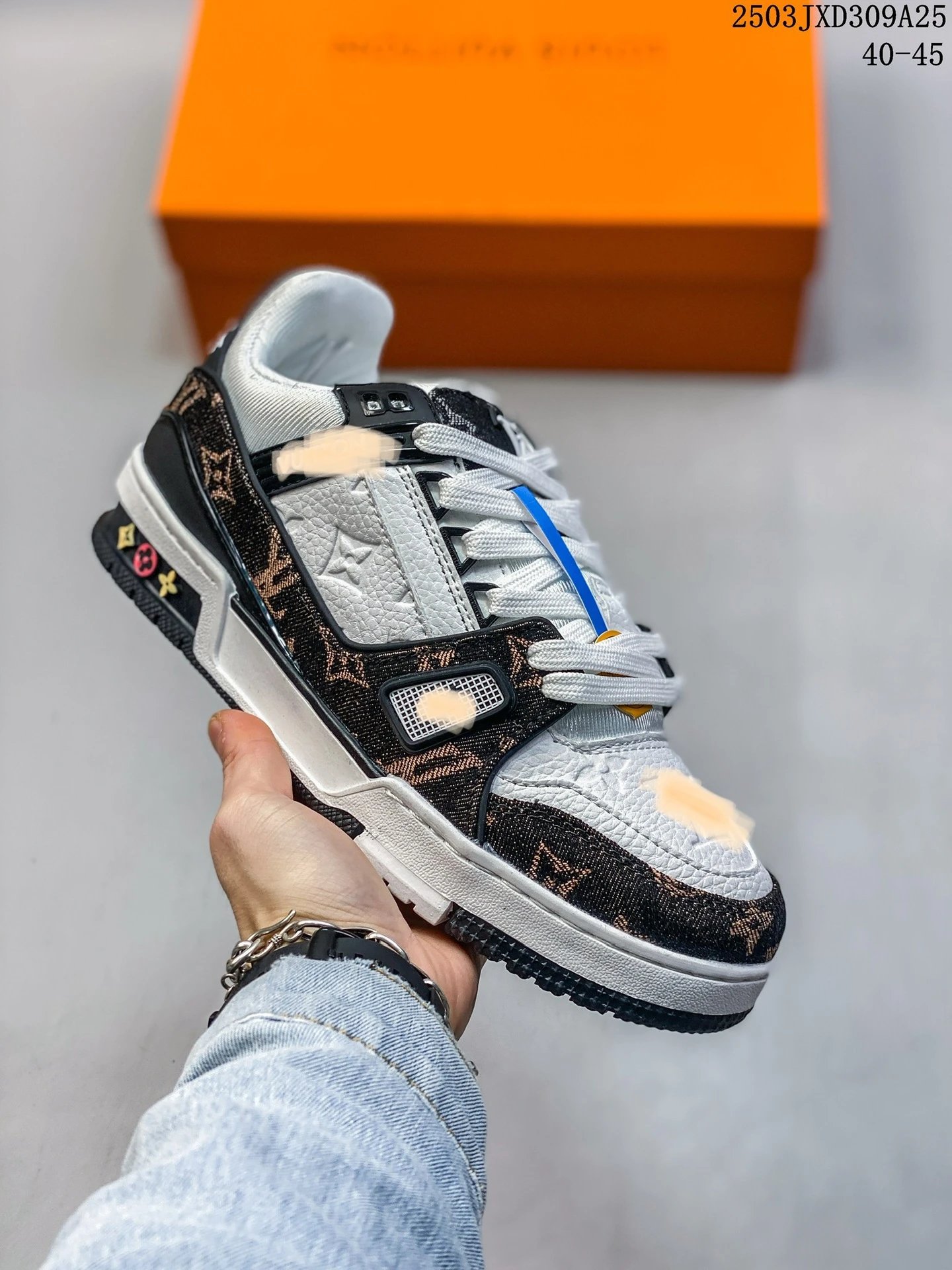 Louis Vuitton Sneakers Trainer Sneaker Low — 9