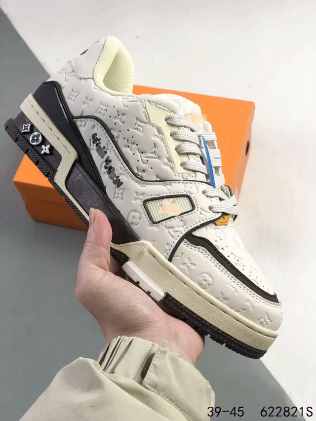 Louis Vuitton Sneakers Trainer Sneaker Low product detail image 44
