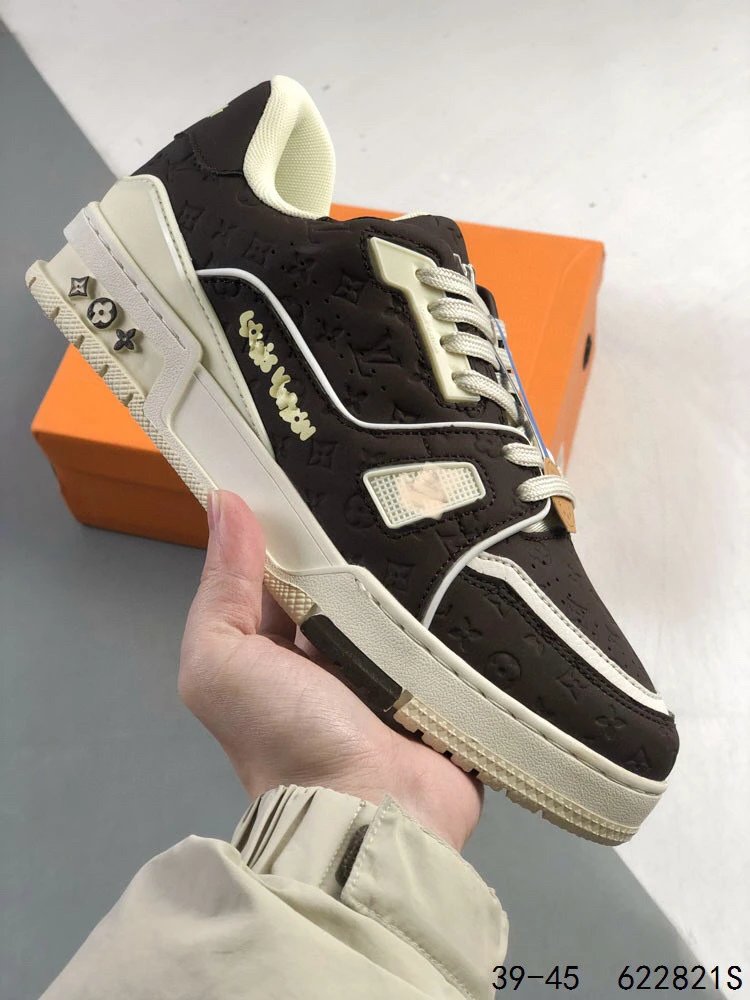 Louis Vuitton Trainer Low Monogram Beige Sneakers - 45