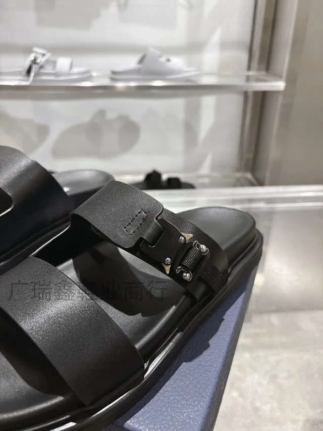 Dior Sandals Two-strap buckle slides product detail image 11