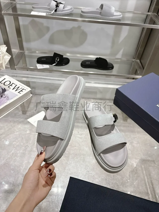 Dior Sandals Two-strap buckle slides product detail image 6
