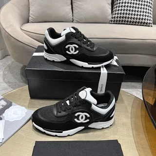 Chanel Sneakers Low-Top Logo-Appliqué Runner product detail image 9