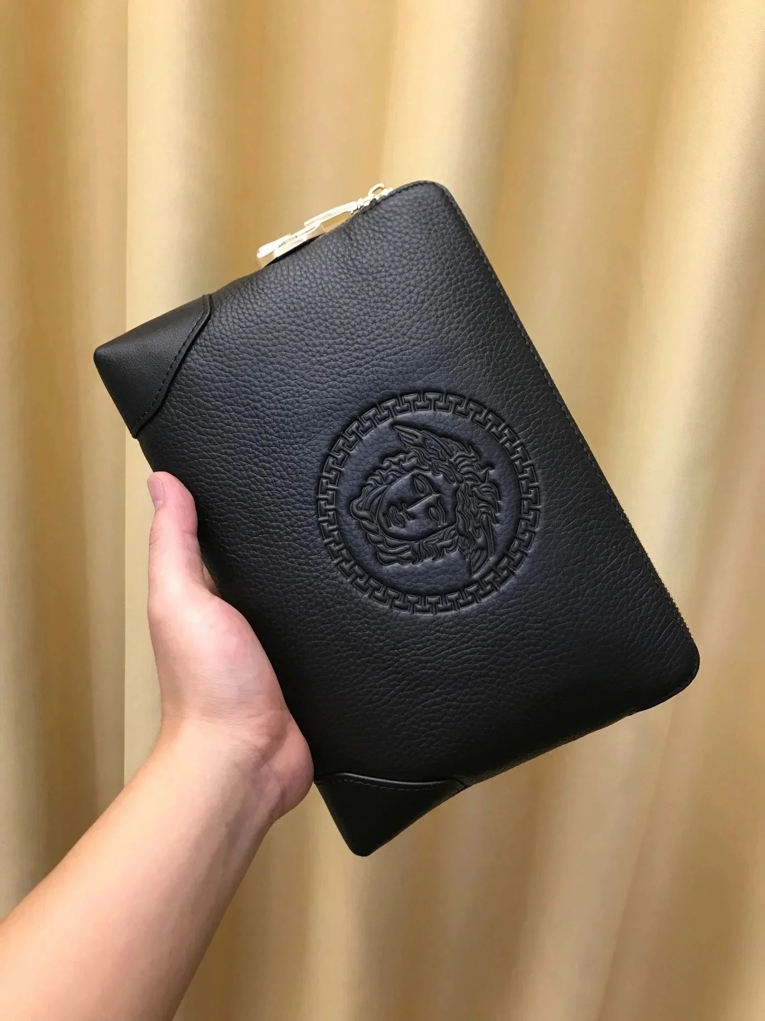 Fendi Monster Eyes Card Holder Black Yellow - 10