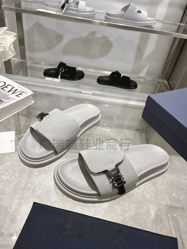 Dior Sandals Two-strap buckle slides product detail image 13
